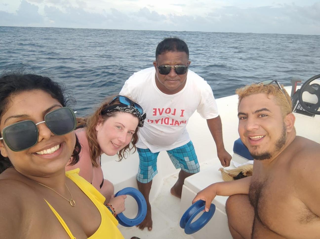 Chao Guest House Maafushi Eksteriør bilde
